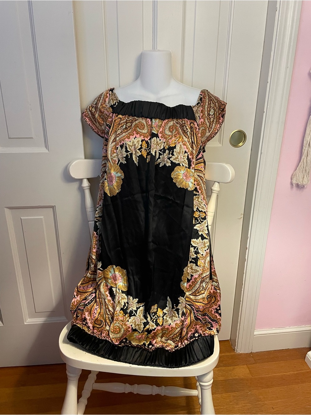 Body Language Paris Y2K Black Floral Border Dress, Sil